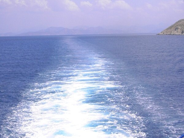 Entlang der Ostk�ste der Insel Symi