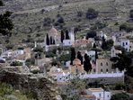 Symi Chorio: die Stadt am Berg ist gr��er als vom Hafen sichtbar